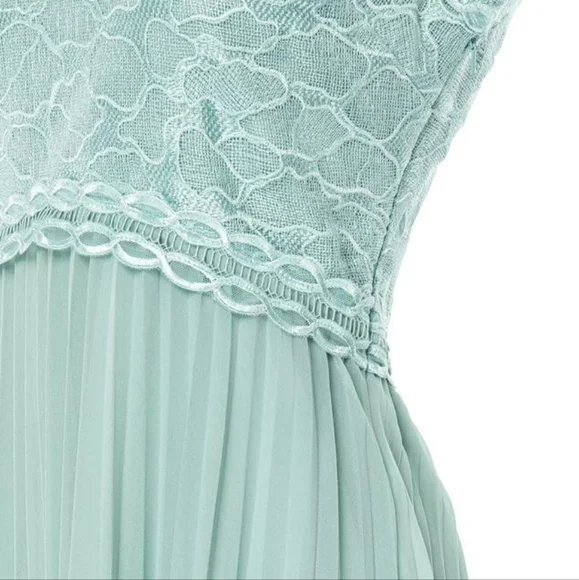 NWT REISS | Lace Midi Dress - Picture 5 of 6